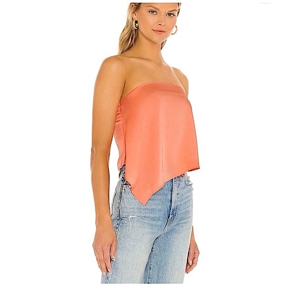 NWT! Superdown Cora asymmetrical Top - Picture 3 of 9